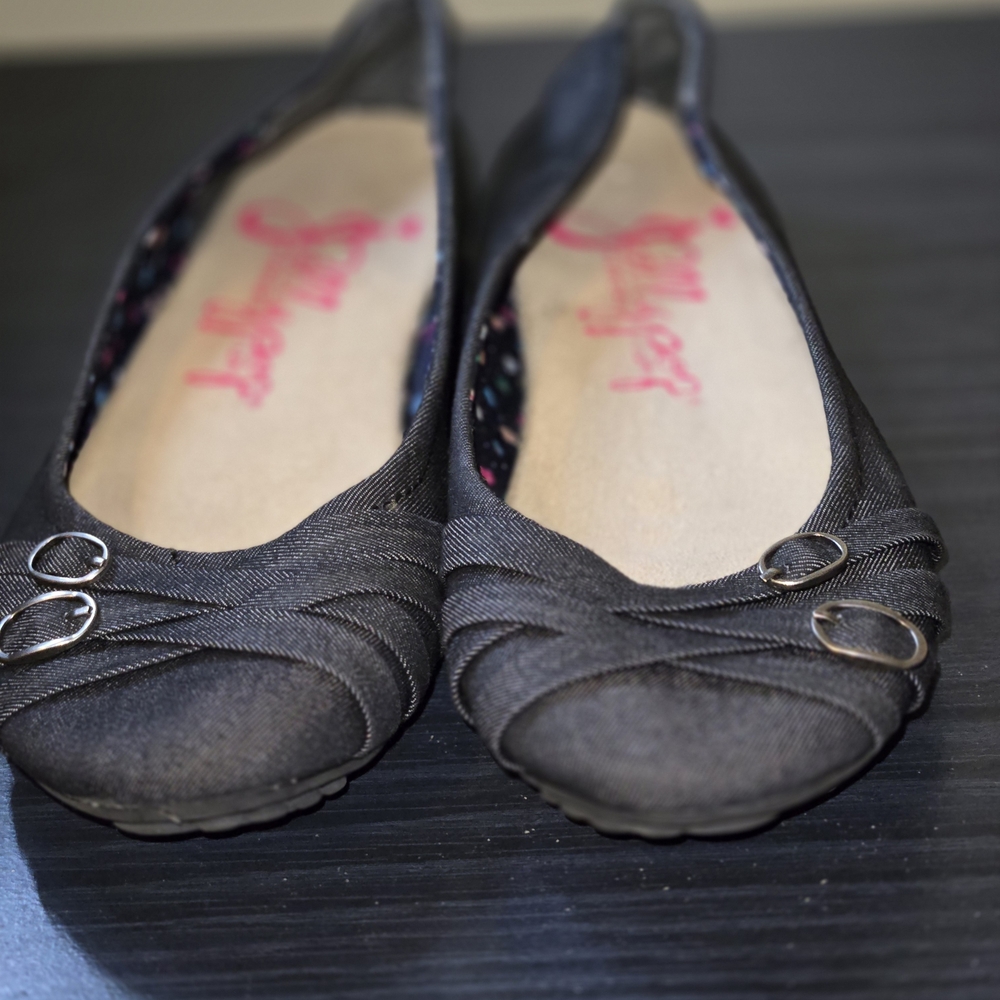 Jellypop Black Women's Flats with Buckle Detail